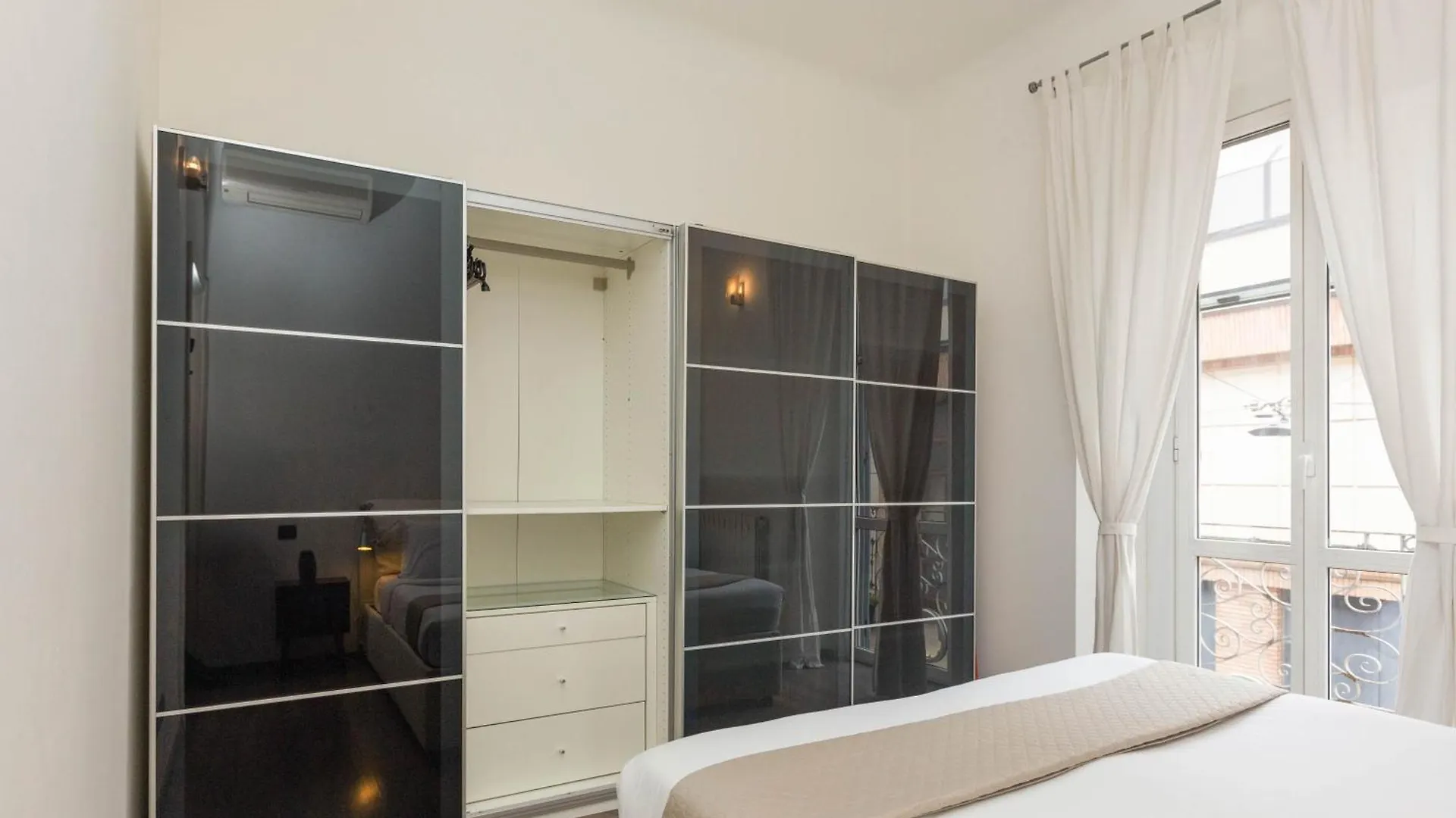 Conchetta Dream Exclusive Apartment - Navigli District - City Center Milán 0*,  Itálie